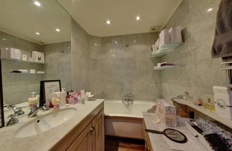 Appartement - 152 m² - 5 pièces