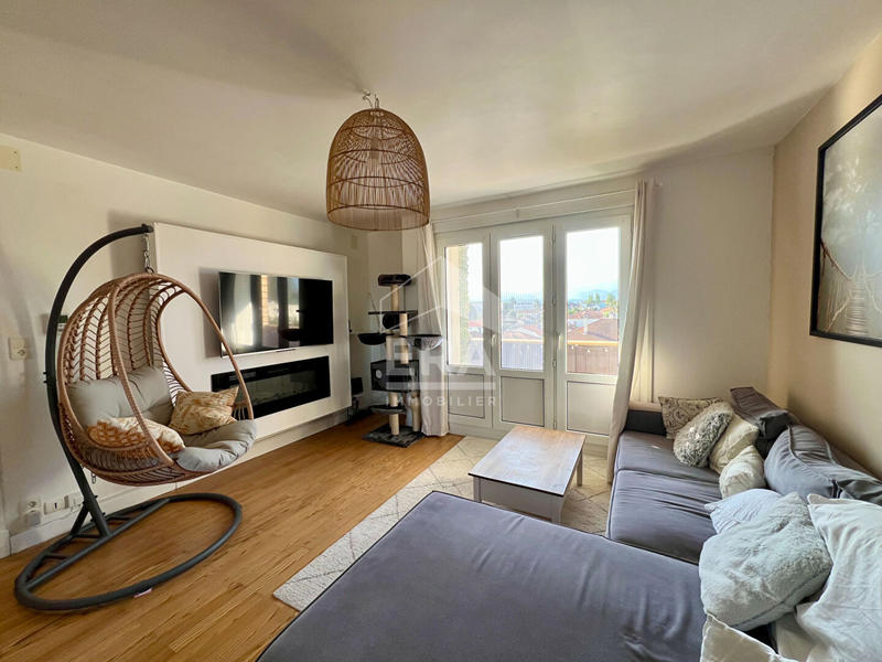 Appartement - 65 m² - 4 pièces