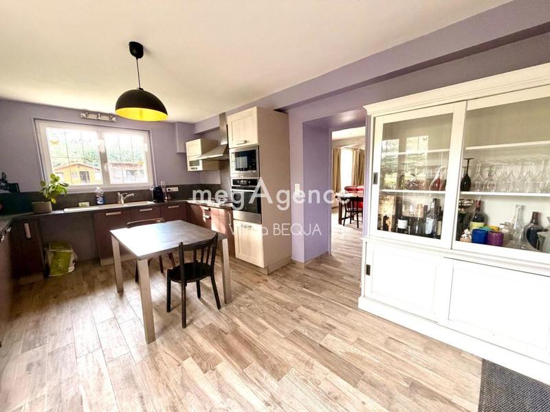 Maison - 177 m² - 7 pièces