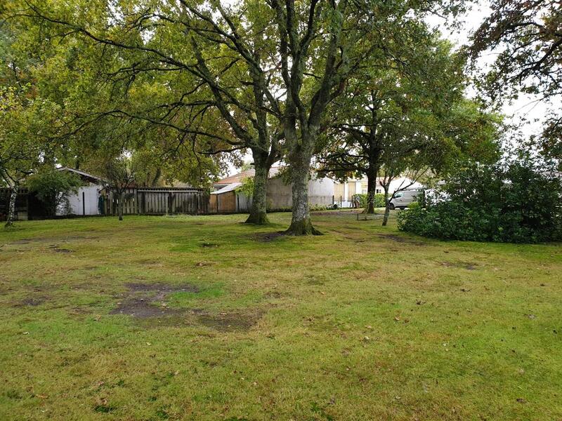 Terrain constructible - 600 m²