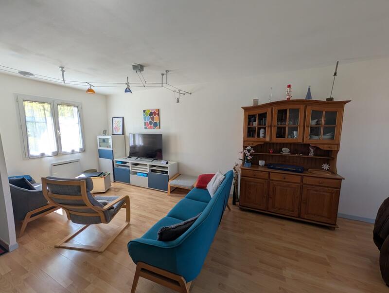 Maison - 93 m² - 5 pièces