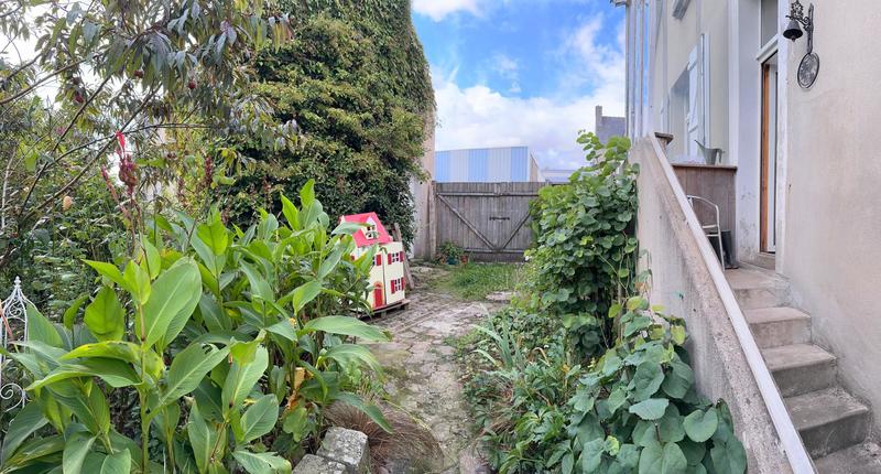 Maison - 120 m² - 5 pièces