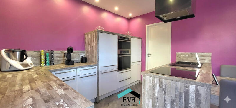 Maison - 122 m² - 5 pièces