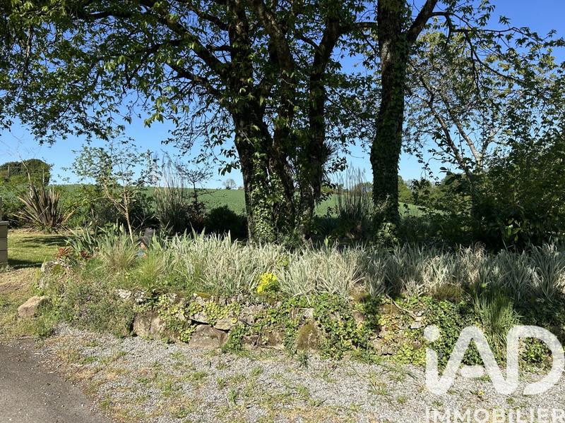 Maison - 354 m² - 14 pièces