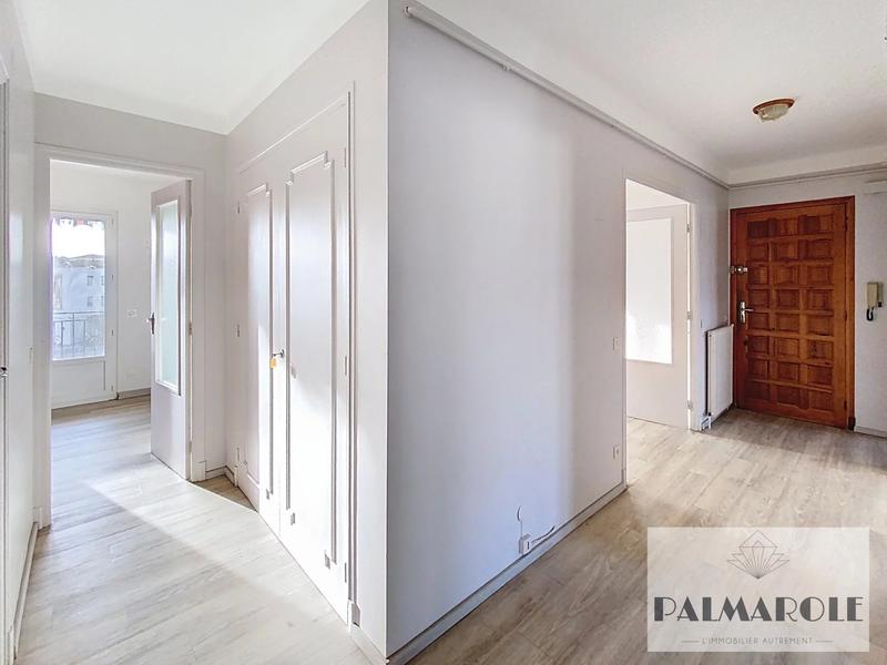 Appartement - 85 m² - 4 pièces