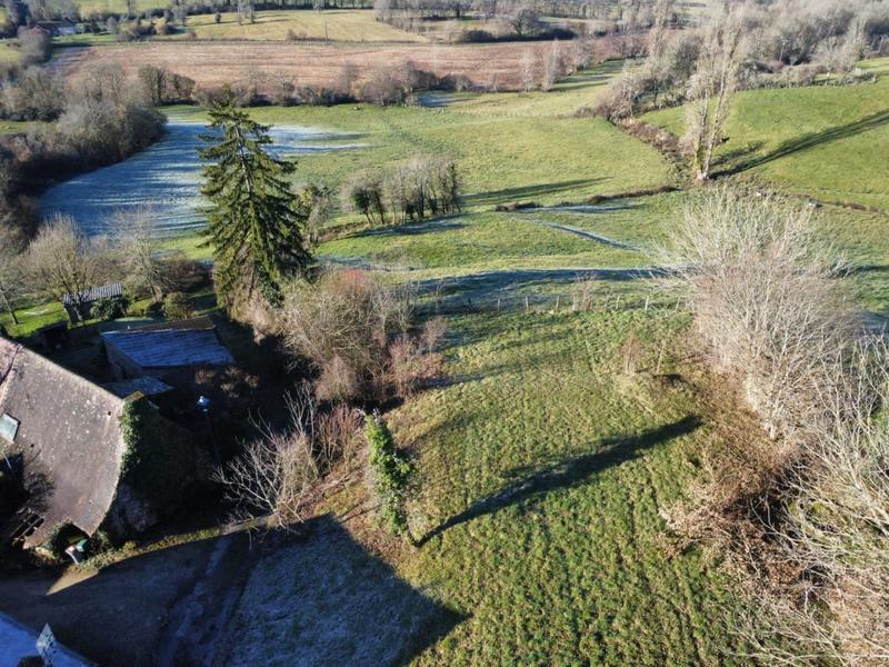 Grange - 200 m² - 3 pièces