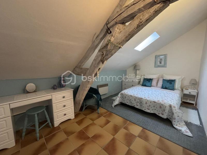 Maison - 400 m² - 11 pièces