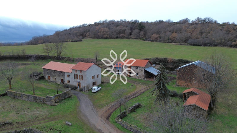 Maison - 110 m² - 7 pièces