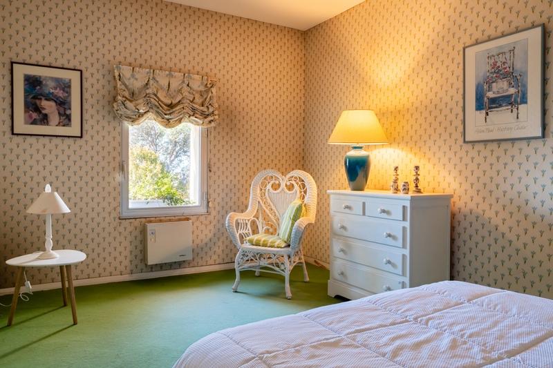 Maison - 234 m² - 7 pièces