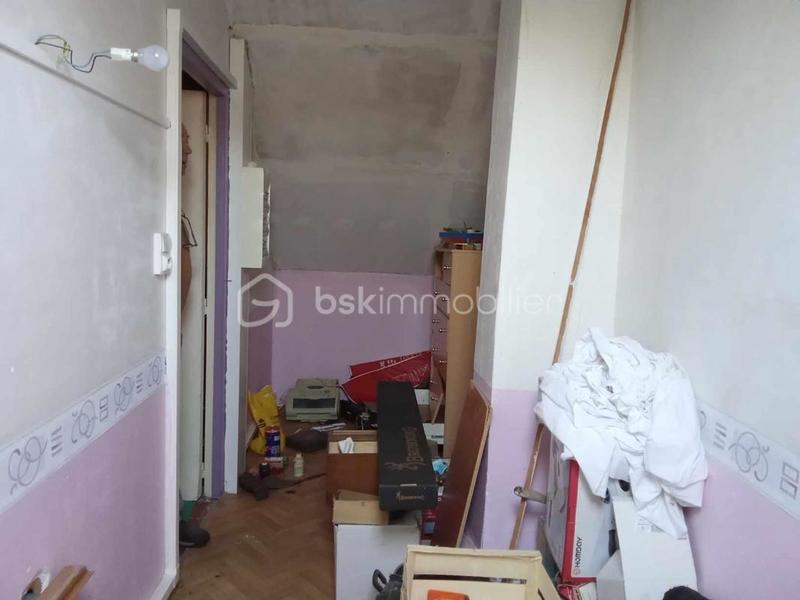 Maison - 212 m² - 5 pièces