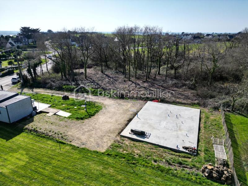 Terrain constructible - 4 388 m²