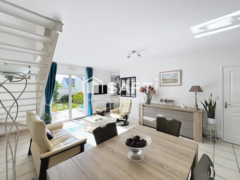 Maison - 94 m² - 4 pièces