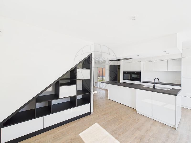 Maison - 162 m² - 7 pièces