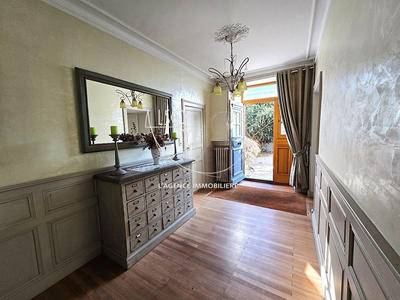 Maison ancienne - 204 m² - 7 pièces