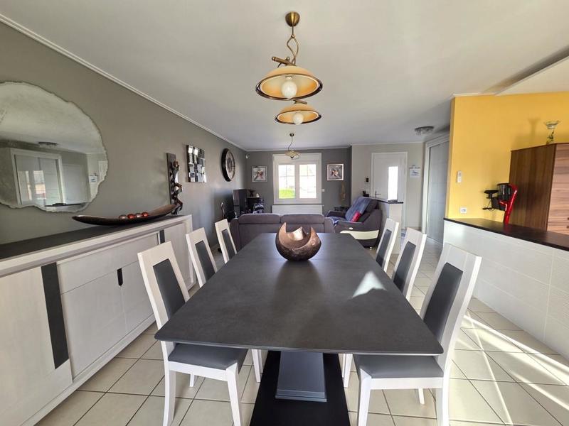 Pavillon - 95 m² - 5 pièces