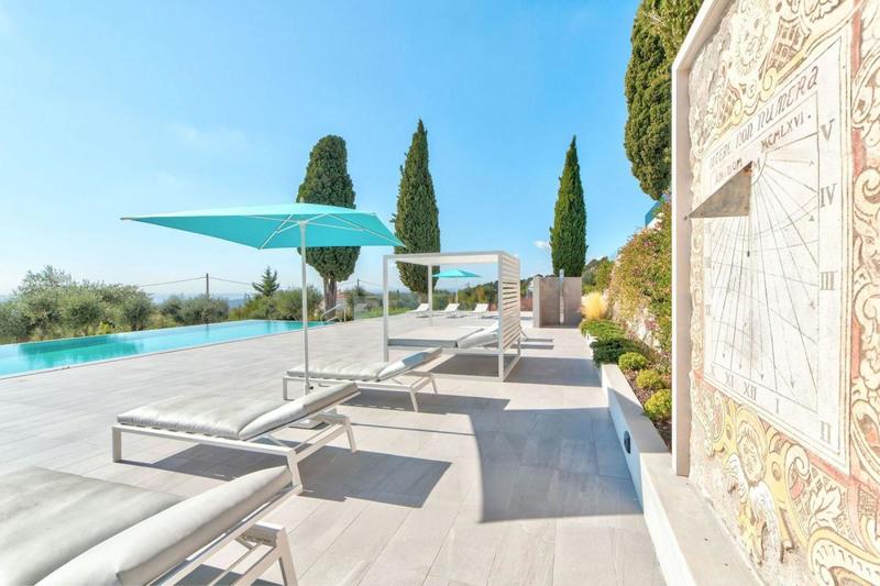 Appartement - 100 m² - 3 pièces