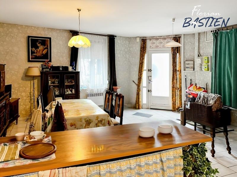 Immeuble - 170 m² - 6 pièces