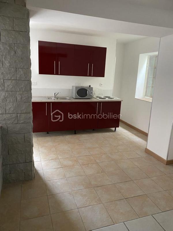 Maison - 219 m² - 10 pièces