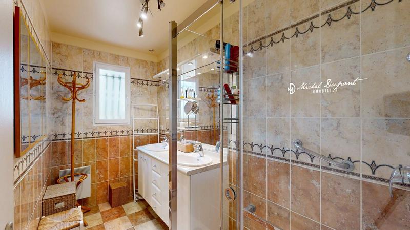 Maison - 91 m² - 5 pièces