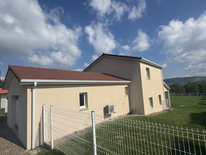 Maison - 120 m² - 5 pièces