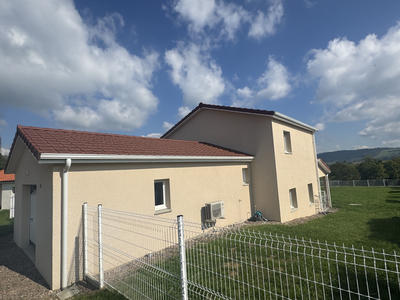 Maison - 120 m² - 5 pièces