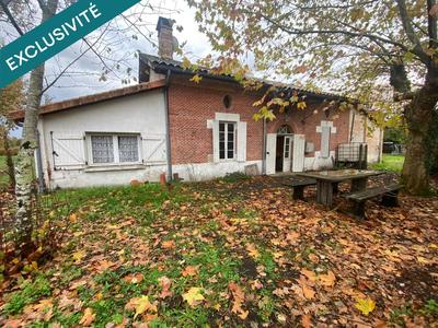 Maison - 140 m² - 6 pièces