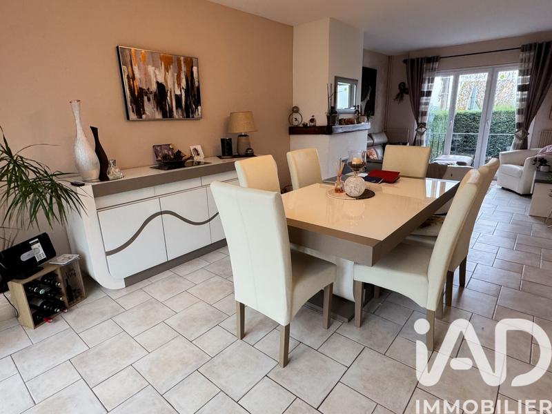 Maison - 122 m² - 7 pièces