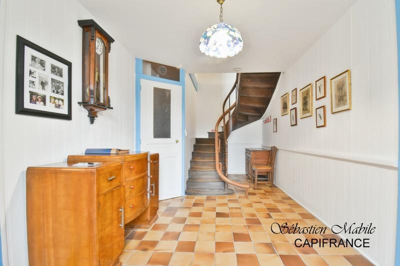 Maison bourgeoise - 209 m² - 7 pièces