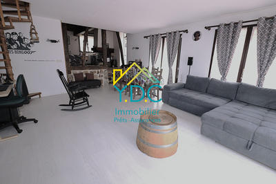 Maison - 153 m² - 6 pièces