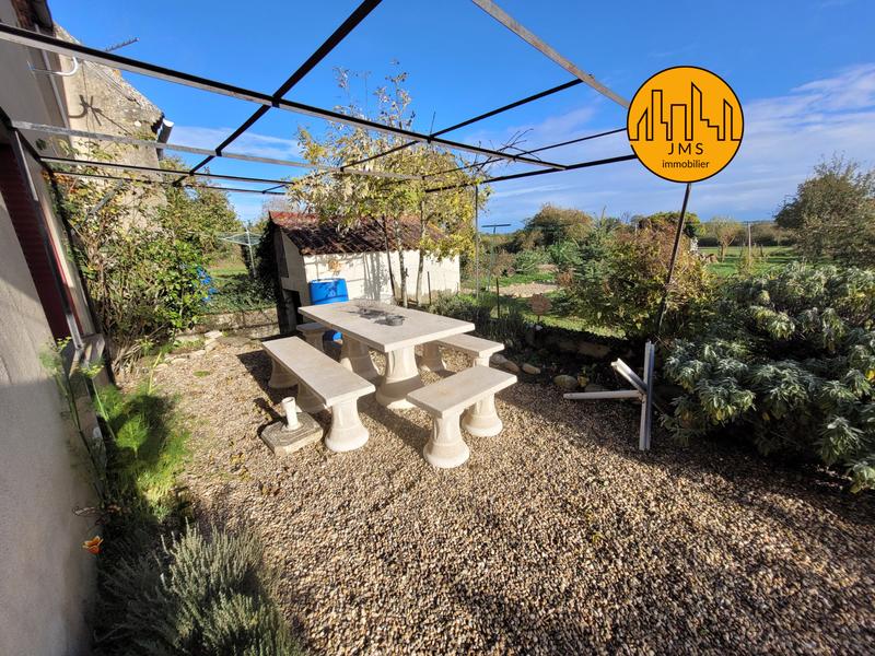 Maison - 103 m² - 4 pièces