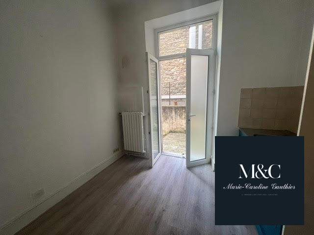 Appartement - 194 m² - 9 pièces