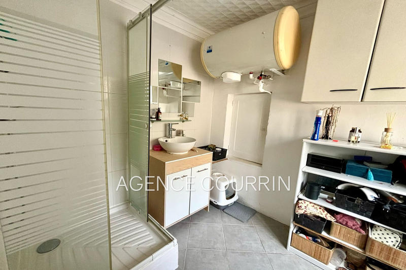 Appartement - 84 m² - 3 pièces