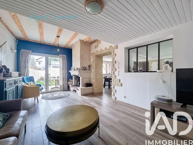Maison - 182 m² - 9 pièces