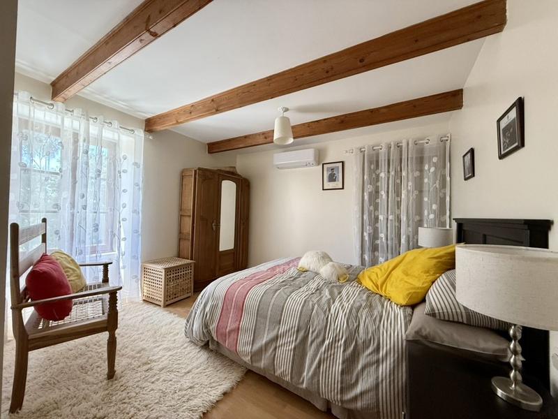 Maison - 189 m² - 7 pièces