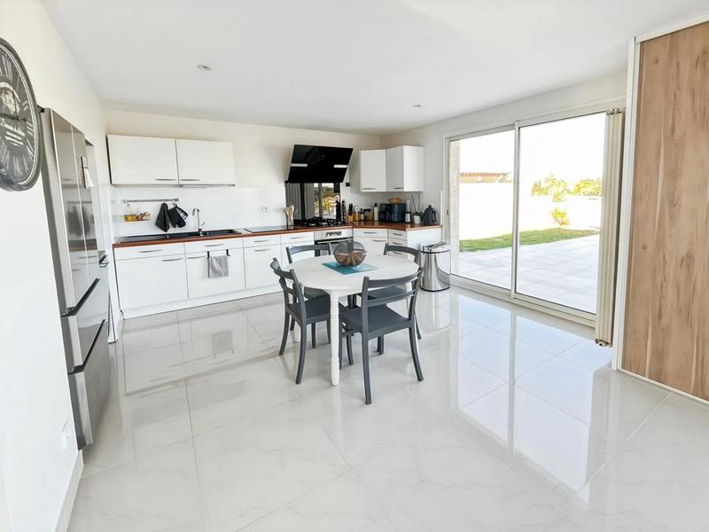 Villa - 190 m² - 5 pièces