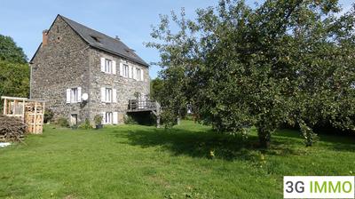 Maison en pierre - 150 m² - 7 pièces