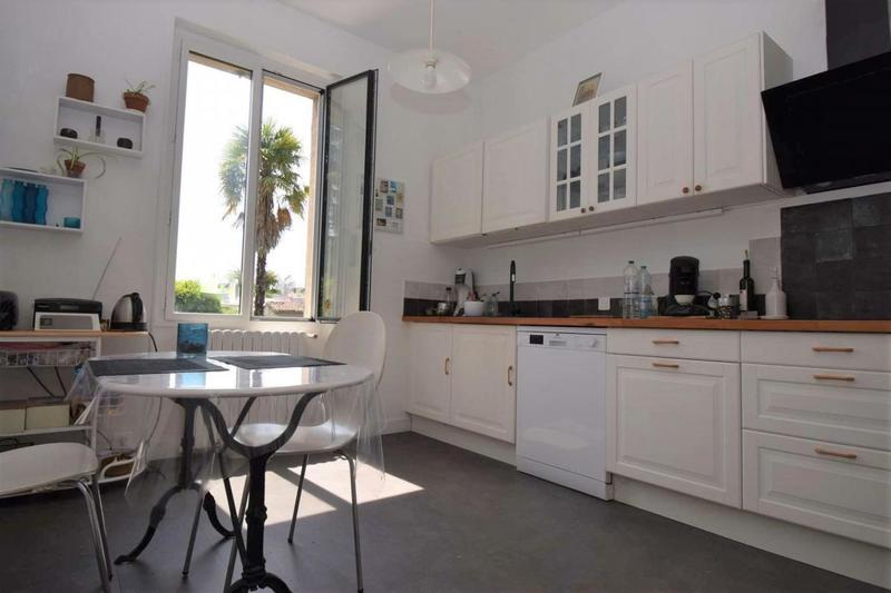 Maison - 224 m² - 7 pièces