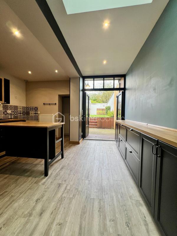 Maison - 105 m² - 5 pièces