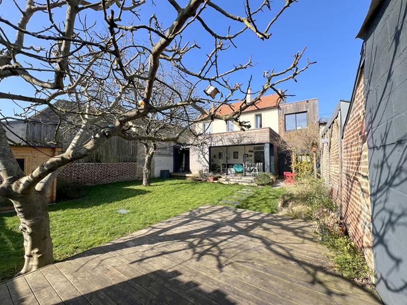 Maison - 159 m² - 8 pièces