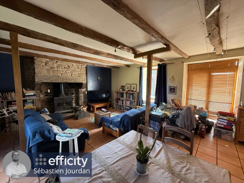 Maison - 448 m² - 19 pièces