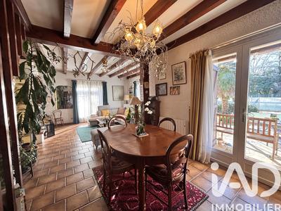 Maison - 148 m² - 5 pièces