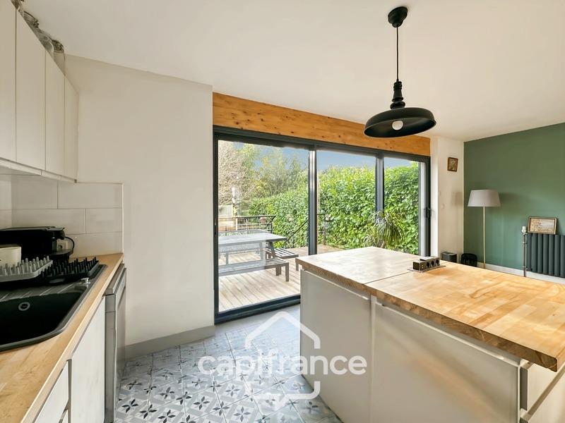 Maison - 102 m² - 4 pièces