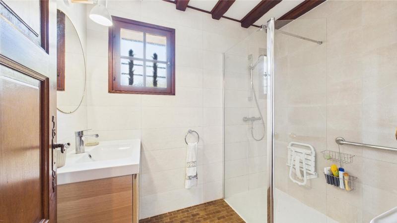 Maison - 176 m² - 7 pièces