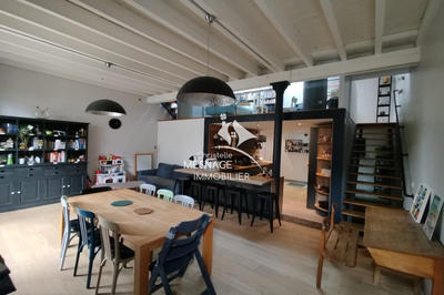 Appartement - 168 m² - 6 pièces