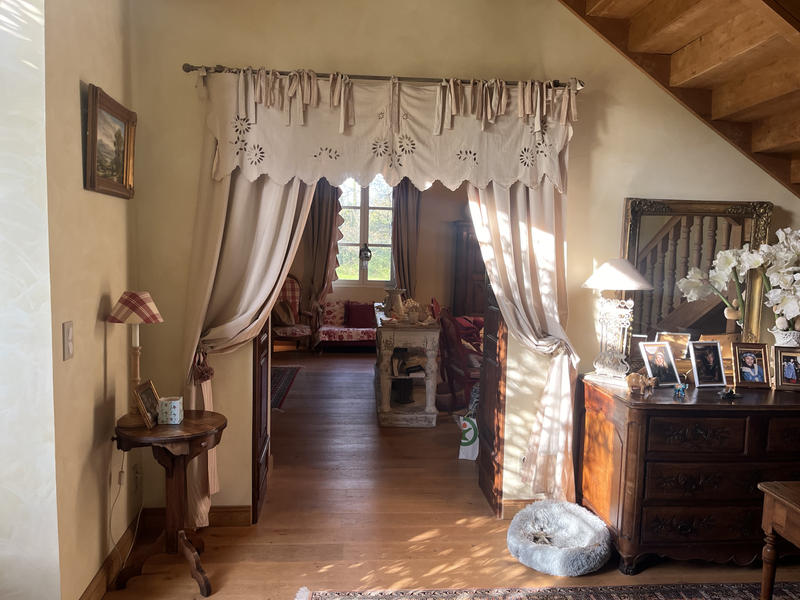 Maison - 420 m² - 14 pièces