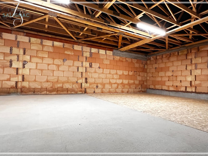 Local commercial - 287 m²