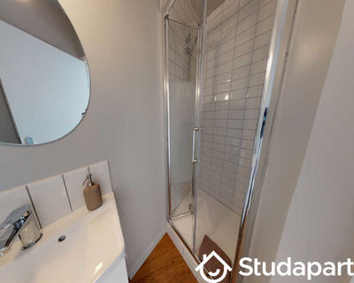 Chambre - 110 m² - 1 pièce