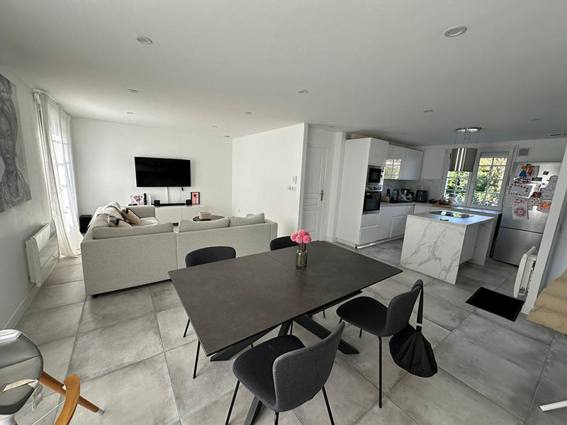 Maison - 100 m² - 4 pièces