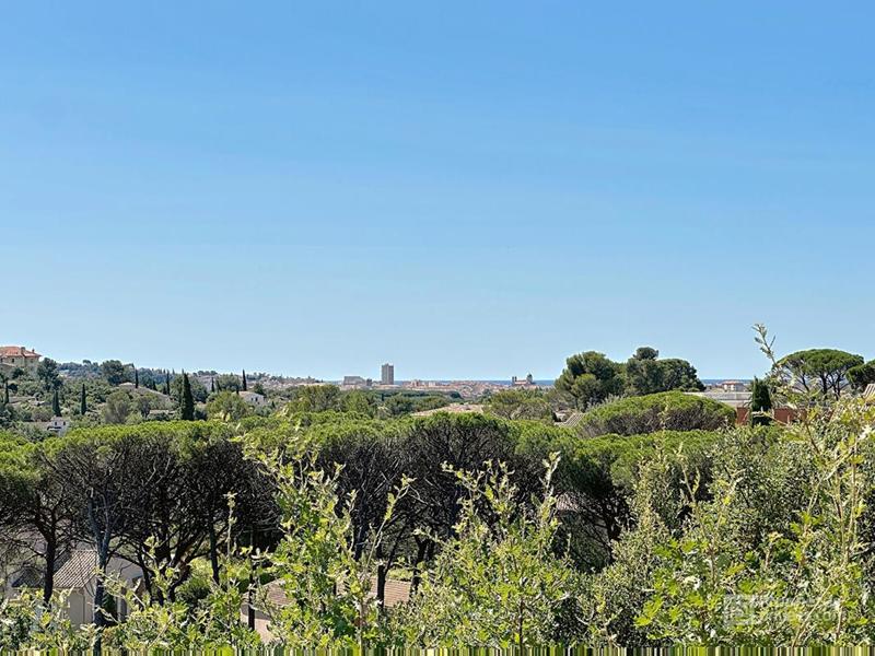 Maison - 170 m² - 7 pièces