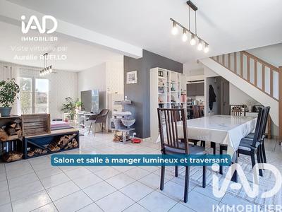 Maison - 136 m² - 6 pièces